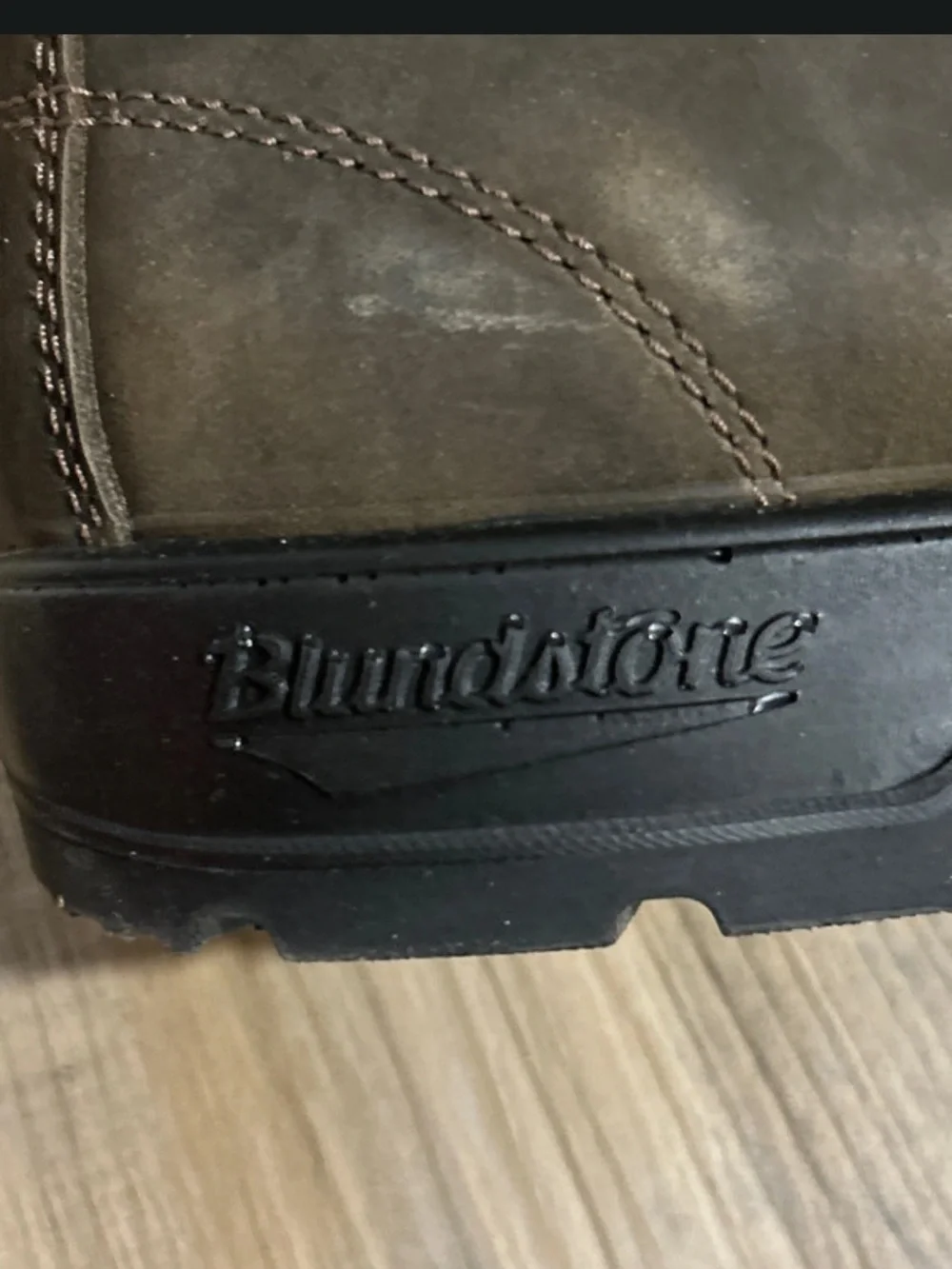 Blundstone Men’: Chelsea Boots in Olive Brown - Pull-On Leather Slip-Ons Size 9